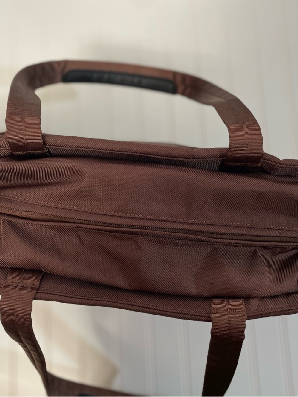 lululemon athletica Go Getter 2.0 Java Brown Duffel Tote Bag 25L - Picture 8 of 16